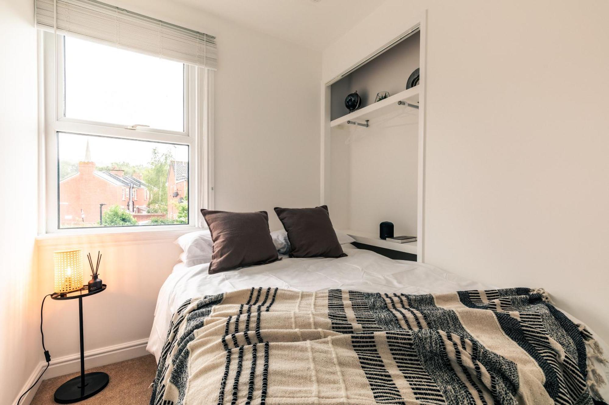 The Broadway Bath - 2 Bedrooms With Parking, Central Bath Buitenkant foto