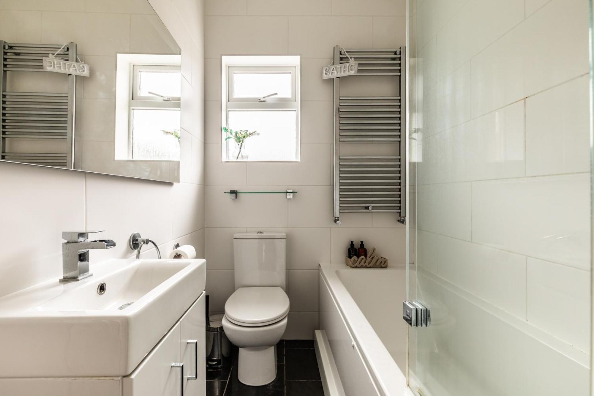 The Broadway Bath - 2 Bedrooms With Parking, Central Bath Buitenkant foto
